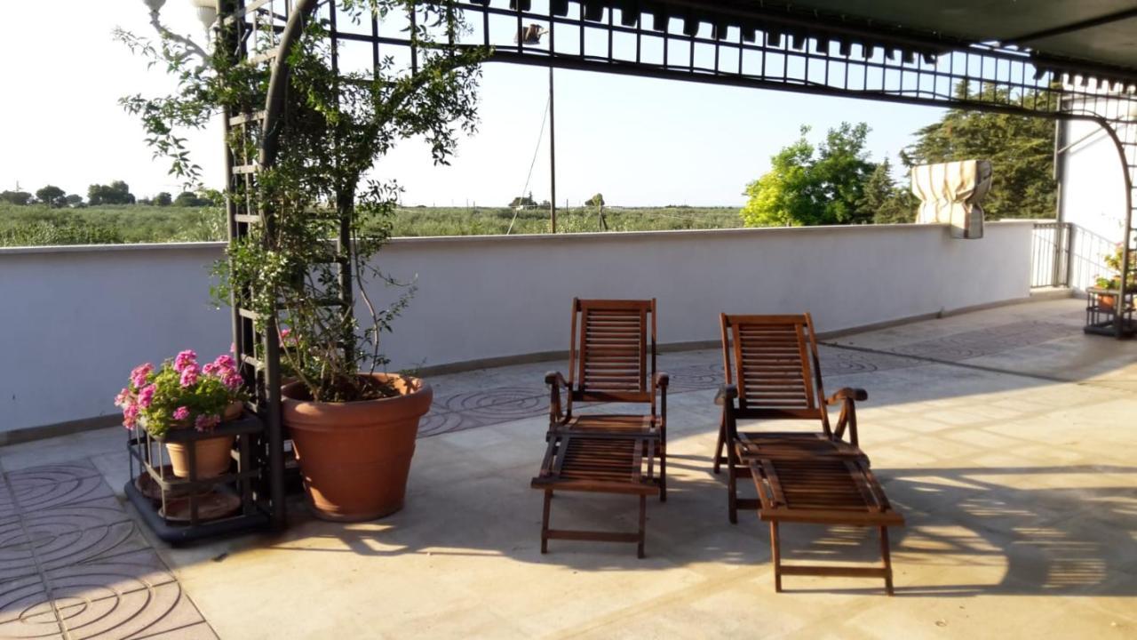 La Villa Del Conte 바를레타 외부 사진