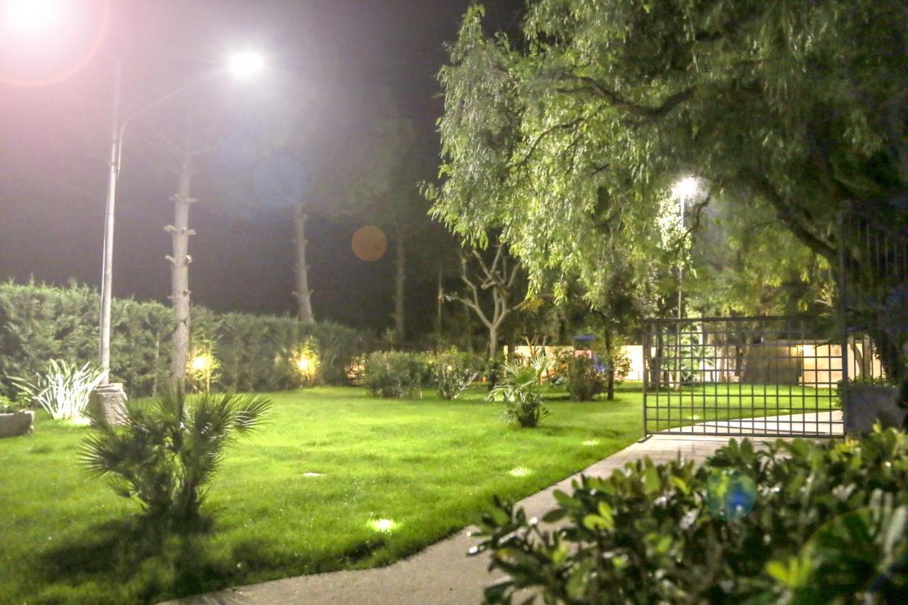 La Villa Del Conte 바를레타 외부 사진